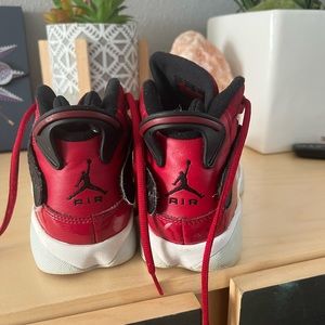 Jordan 6 Rings Gym Red 2019 size 7Y